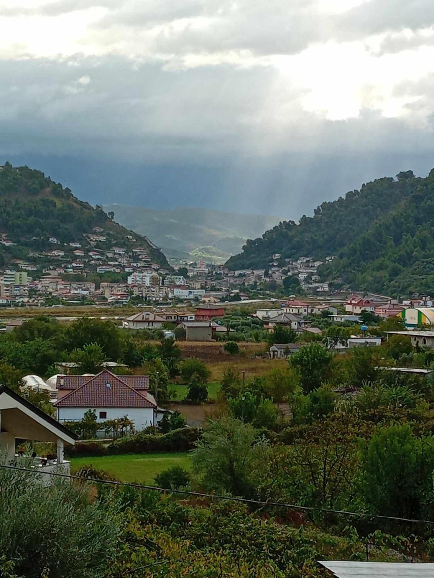 Villa Romario 培拉特 外观 照片